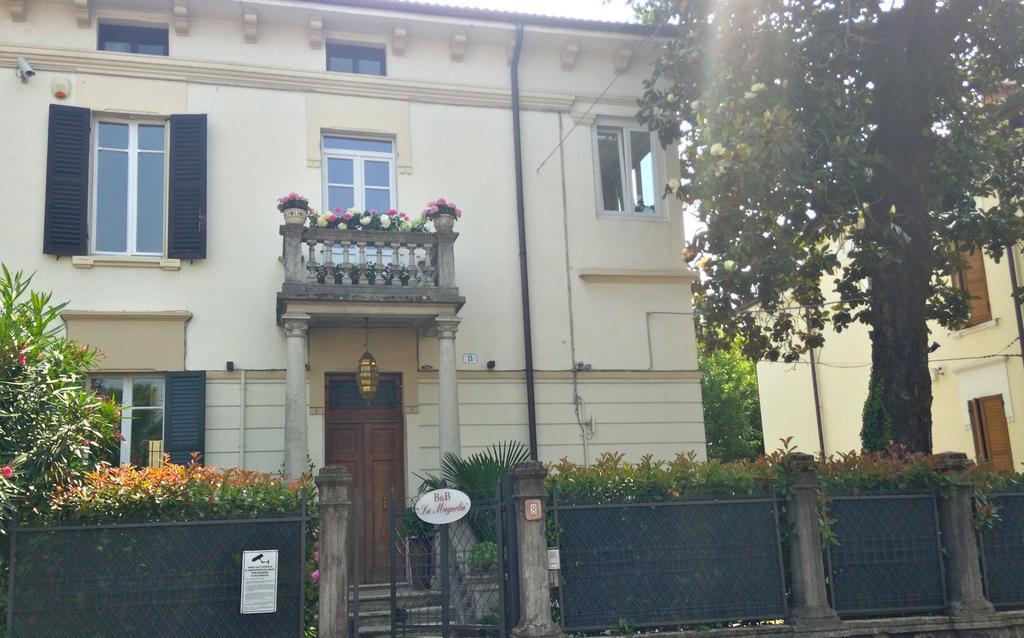 Acomodação com café da manhã  B&B Magnolia Verona