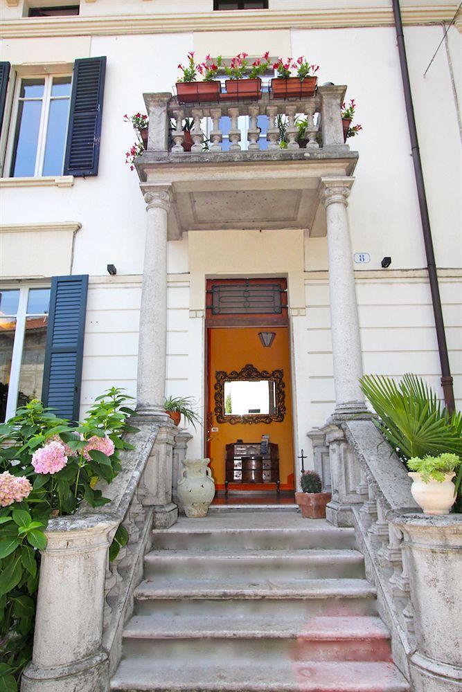 Acomodação com café da manhã  B&B Magnolia 2*